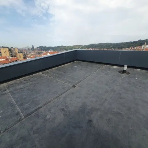 Solucionar una humedad en casa en Bilbao